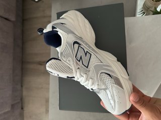 New Balance 530 Zapatillas Blancas y Grises