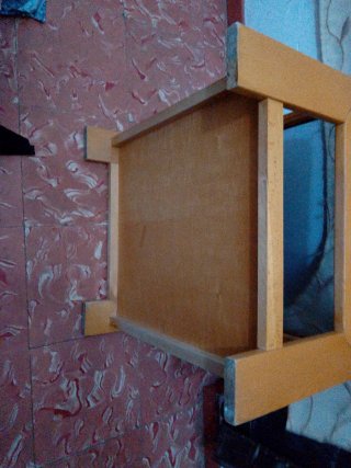 Mesa de centro de madera y cristal