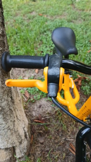 Bicicleta sin pedales BTWIN amarilla
