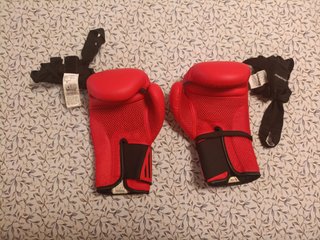 Guantes de boxeo Outshock rojos 8oz