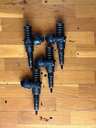 Inyectores Volkswagen Golf 5 1.9 TDI BXE