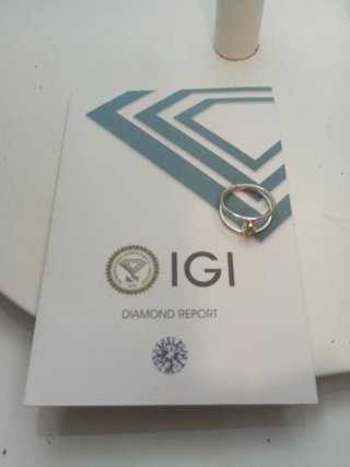 Anillo plata con diamante natural