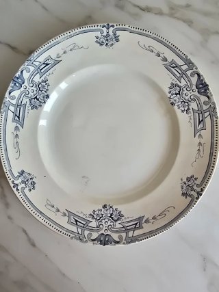 Plato antiguo de loza K & G Lunéville 27cm