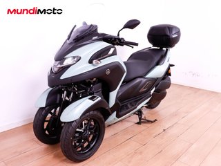 YAMAHA TRICITY 300