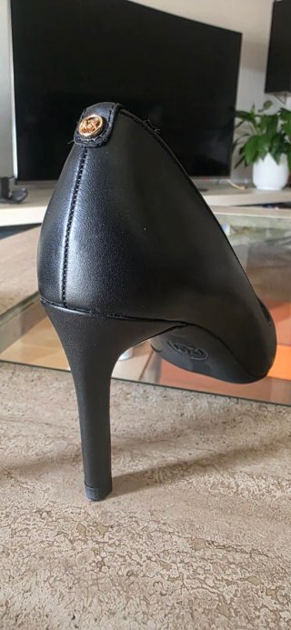 Michael Kors Alina Flex Pump Piel Tacón Negro