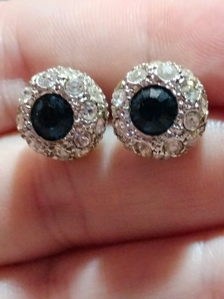 Pendientes de diseño con piedras topacio y platead