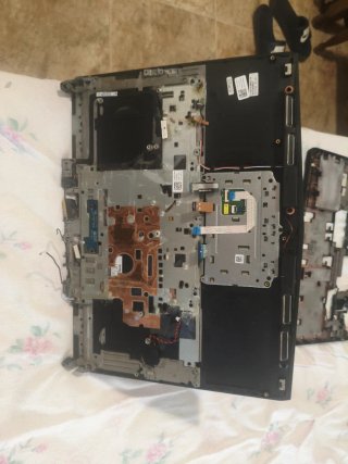 Alienware 15 R3 i7 32GB RAM VENDUTO A PEZZI