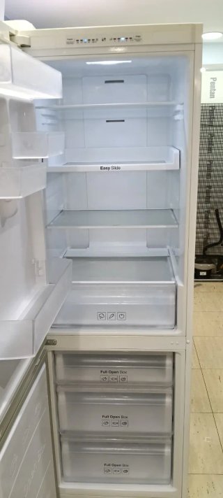 NEVERA COMBI SAMSUNG NO FROST ENERGÍA A+