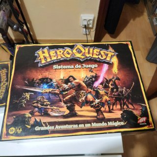HeroQuest Sistema de Juego (ES)