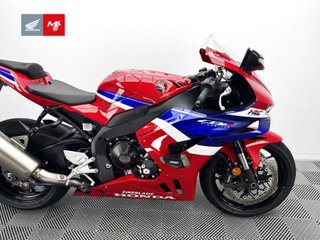 HONDA CBR 1000 RR-R FIREBLADE 2025 11692 kms.