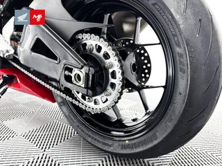 HONDA CBR 1000 RR-R FIREBLADE 2025 11692 kms.