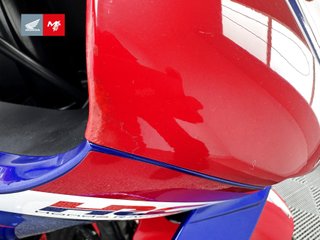 HONDA CBR 1000 RR-R FIREBLADE 2025 11692 kms.