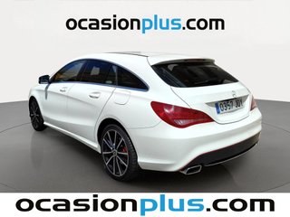 Mercedes-Benz CLA Shooting Brake 200 CDI Urban 100 kW (136 CV)