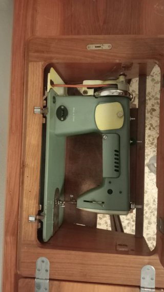 Máquina de coser Alfa Royale Vintage