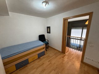 Oficina dúplex 87 m² en Artigues, Badalona
