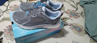 Zapatos Skechers Gris Mujer