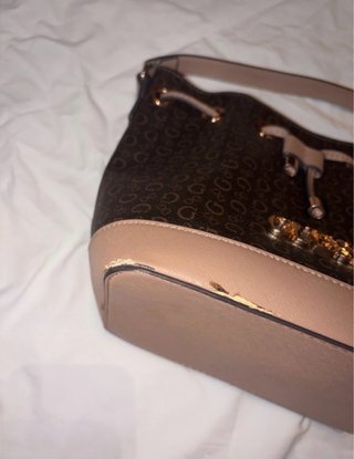 Borsa Guess bucket monogram marrone e beige
