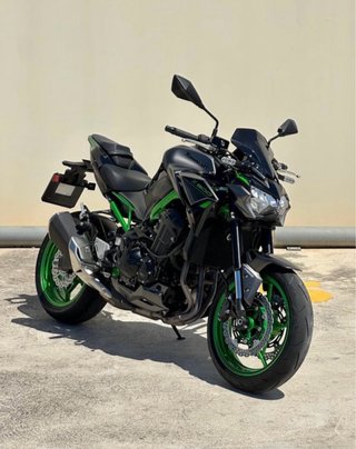 Kawasaki Z900 Full 2023