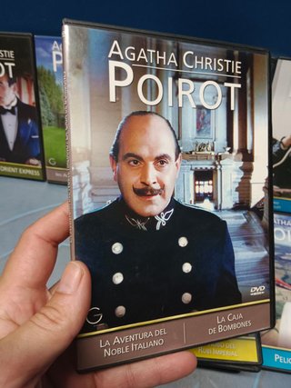 Lote 25 DVDs, Agatha Christie, Poirot, casi completa