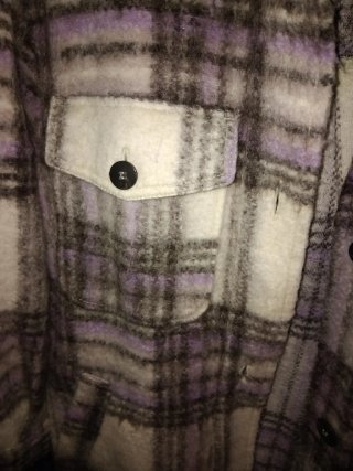 Abrigo Bershka cuadros morado talla S