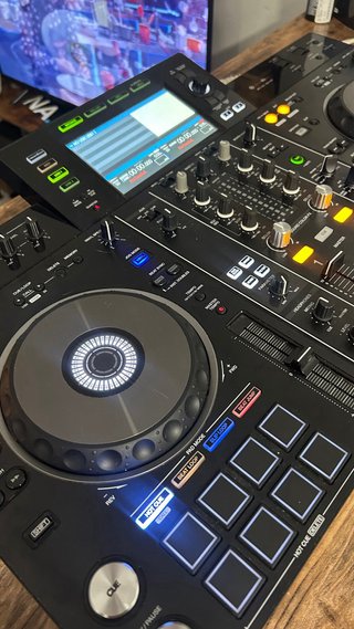 Pioneer XDJ-RX2