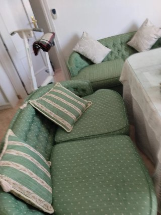 Sofá modular verde de tela