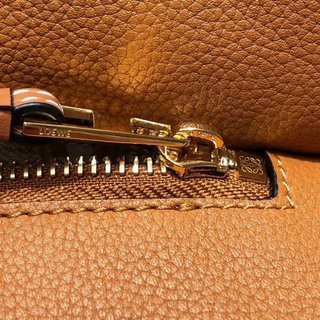 Bolso Loewe Puzzle Pequeño Caramelo