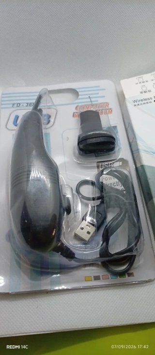 Lote PC: Ratón USB + Mini Aspirador