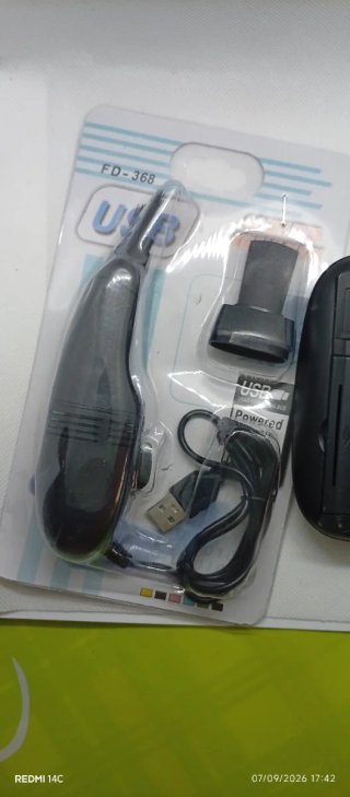 Lote PC: Ratón USB + Mini Aspirador