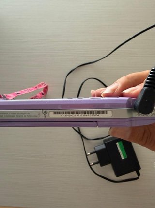 PSP 3000 Morado + Funda + cargador