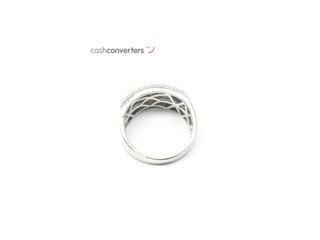 anillo oro 18k con piedra con diamante