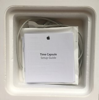Apple 2TB Time Capsule 802.11n Router