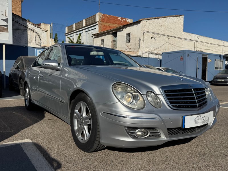 Mercedes-Benz Clase E E 220 CDI Avantgarde 4p (W211) 2006, foto 5