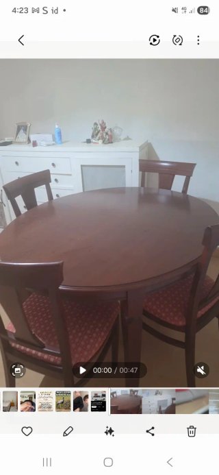 Mesa de comedor extensible con 6 sillas