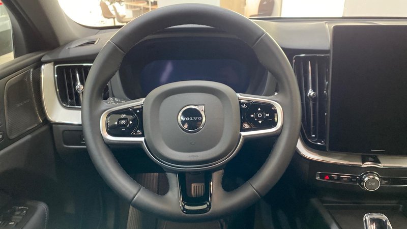 Volvo XC60 2026, foto 11