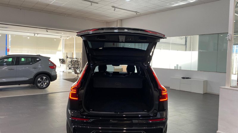 Volvo XC60 2026, foto 14