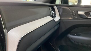 VOLVO XC60 2.0 B5 P MHEV PLUS DARK AUTO 4WD 5P
