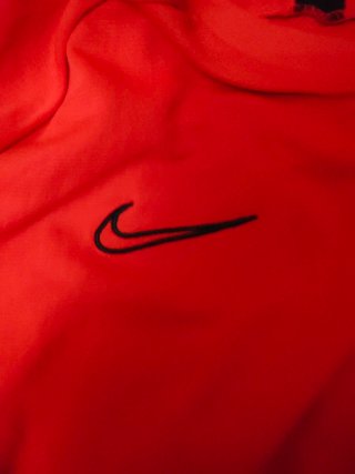 Camiseta Nike Dri-Fit Talla M Roja