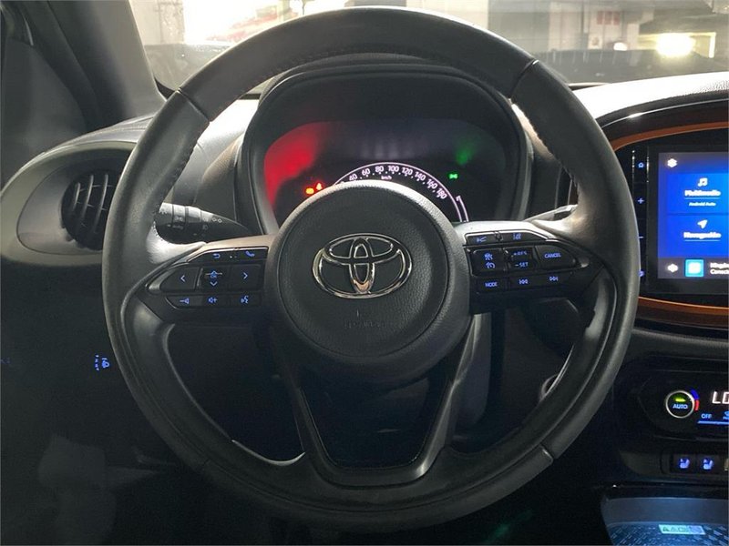 Toyota Aygo X Cross 1.0 Trendy Edition MT 2022, foto 13