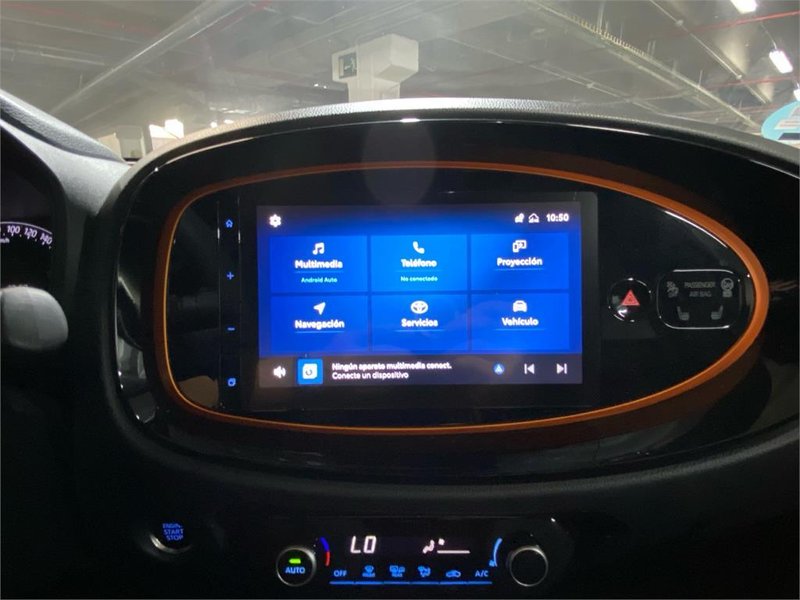 Toyota Aygo X Cross 1.0 Trendy Edition MT 2022, foto 18