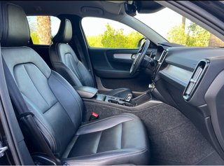 Volvo XC40 Momentum Pro, D4 AWD, 190cv, 2020.