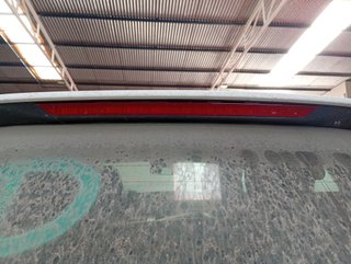 LUZ CENTRAL DE FRENO Renault Clio V (08.2019->)