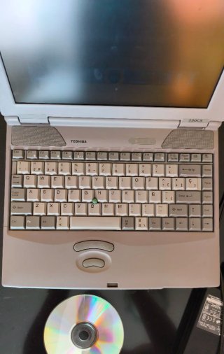 Toshiba Windows_95