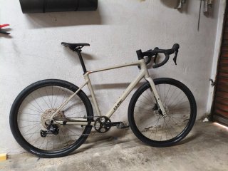 Cube Nuroad EX Talla L Nueva