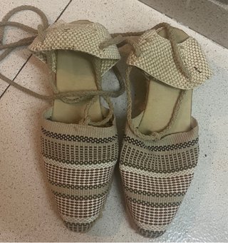 Alpargatas con cordones talla 35