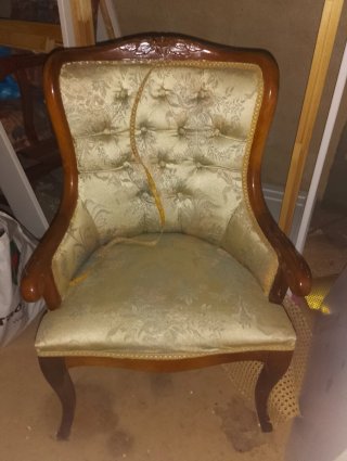 Silla vintage tapizada tela y madera