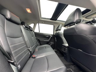 Toyota Rav4 2.5l 220H Advance