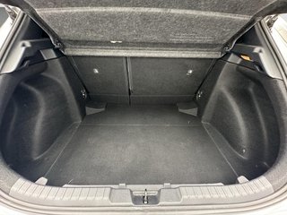 Toyota Corolla 1.8 125H STYLE E-CVT