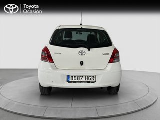 Toyota Yaris 70 LIVE