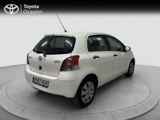Toyota Yaris 70 LIVE